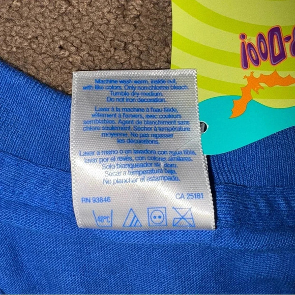 BRAND NEW SCOOBY DOO “WHO LET THE DOG OUT” VINTAGE SHORT SLEEVE BLUE shirt - Picture 10 of 10